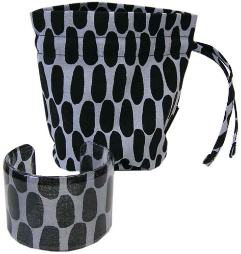 marimekko �}�����b�R �u���X���b�g