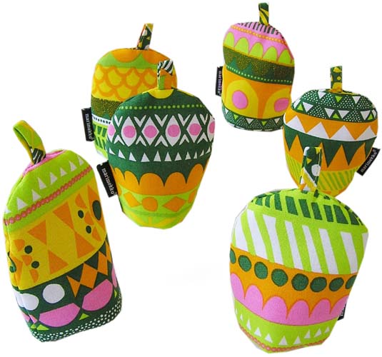 �}�����b�R marimekko RAANUEGGCOSY